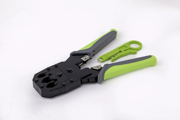 مكبس وقطاعه  كوابل / Lecxo RJ45 RJ11 Crimping Tool & Wire Stripper